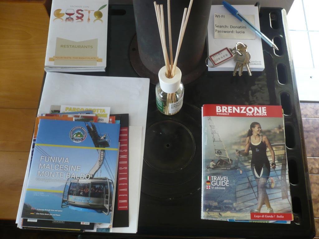 Appartamento Michela Brenzone sul Garda Δωμάτιο φωτογραφία